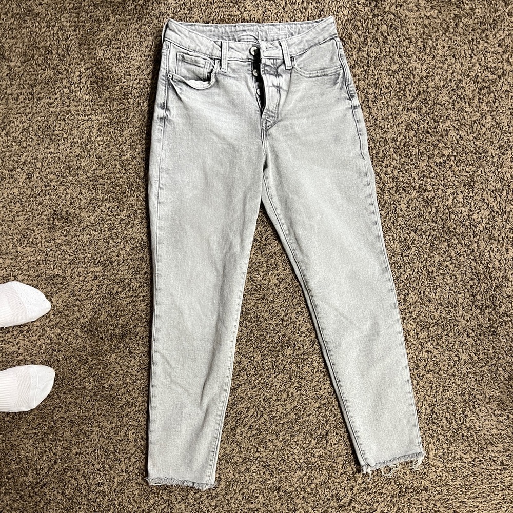 Gray old navy jeans
